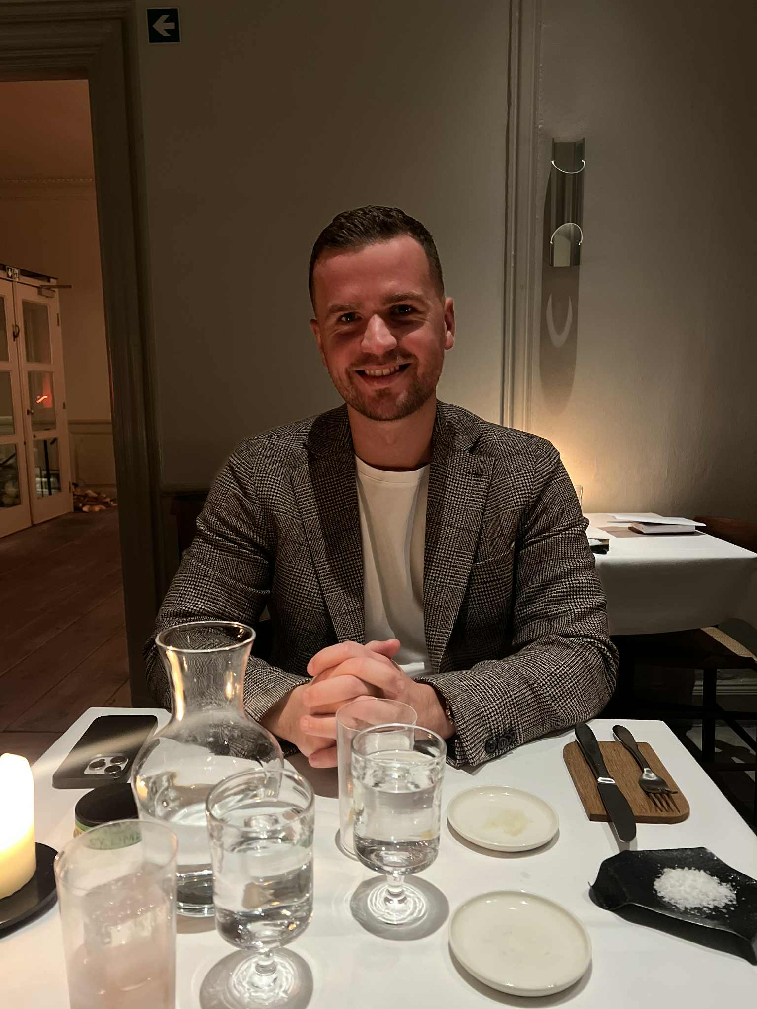 Halfdan backend udvikler i restaurant miljø